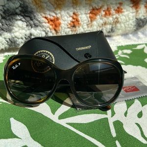 Ray Ban | New in Box | tortoise shell brown black Erika sunglasses
